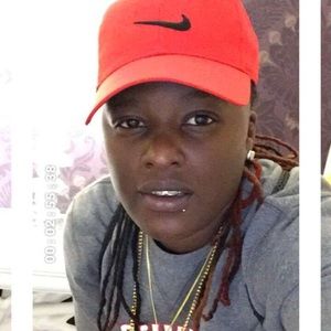 Meet your Posher, Tecoya